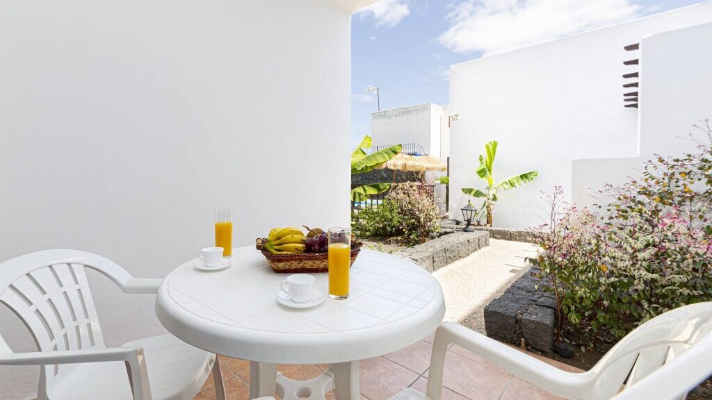 Apartments Las Lilas